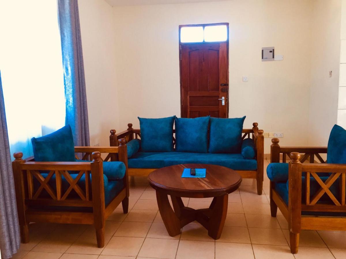 Merry Villa Hotel & Apartments مومباسا المظهر الخارجي الصورة