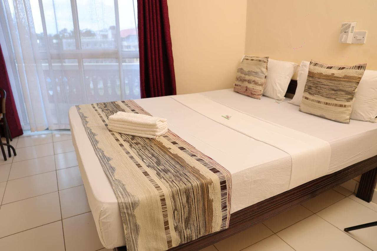 Merry Villa Hotel & Apartments مومباسا المظهر الخارجي الصورة